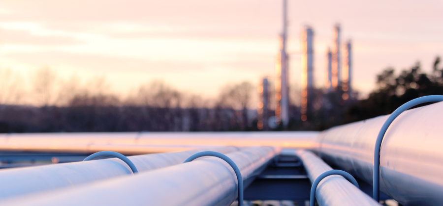 Oil and gas refinery pipes